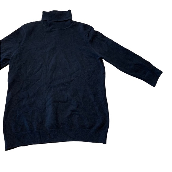 GAP Stretch Long SleeveTurtle Neck Sweater Size Medium Dark Blue Cotton - Picture 3 of 9